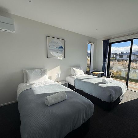 Luminous Tekapo Hotel Lake Tekapo Buitenkant foto