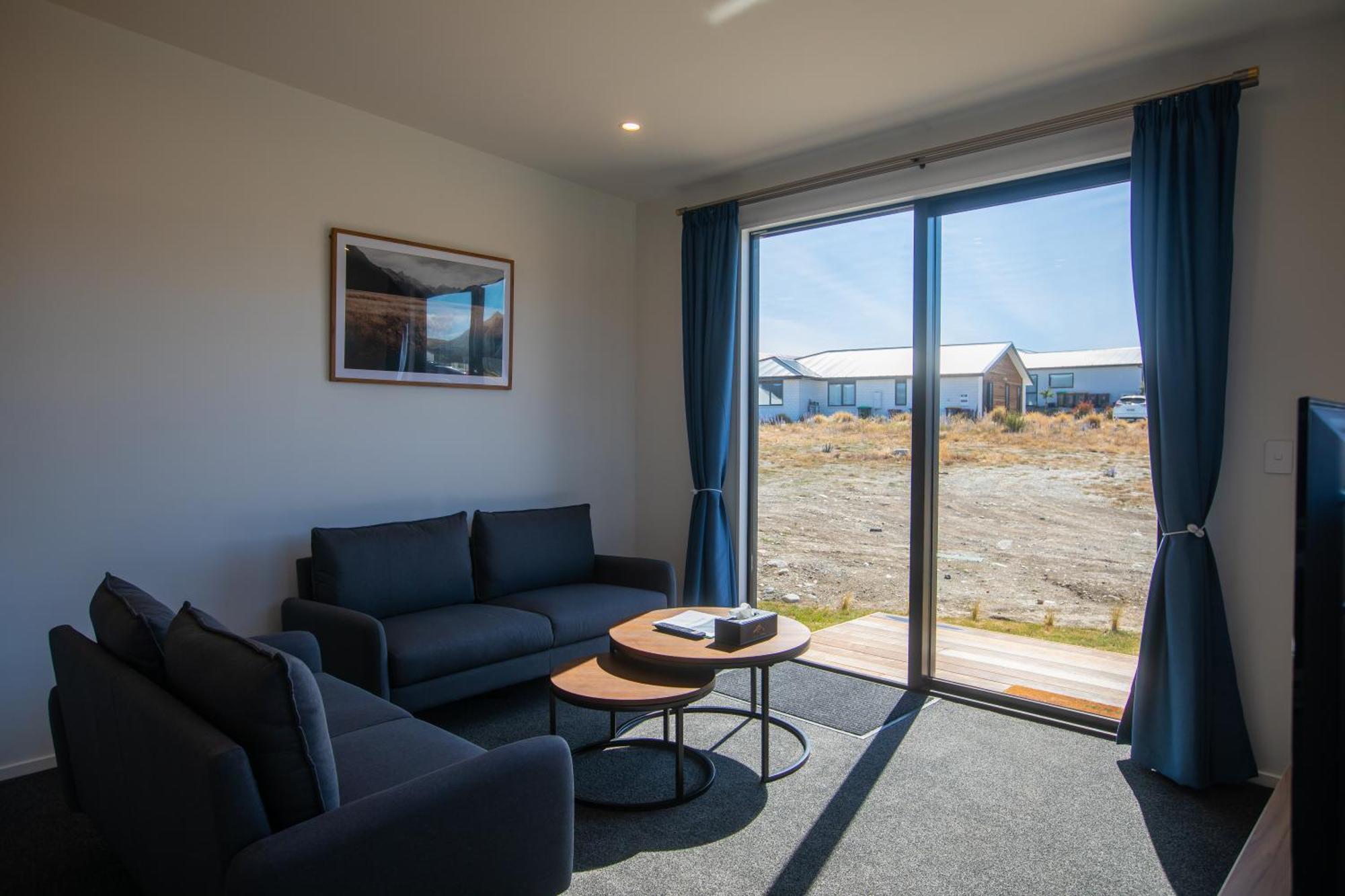 Luminous Tekapo Hotel Lake Tekapo Buitenkant foto
